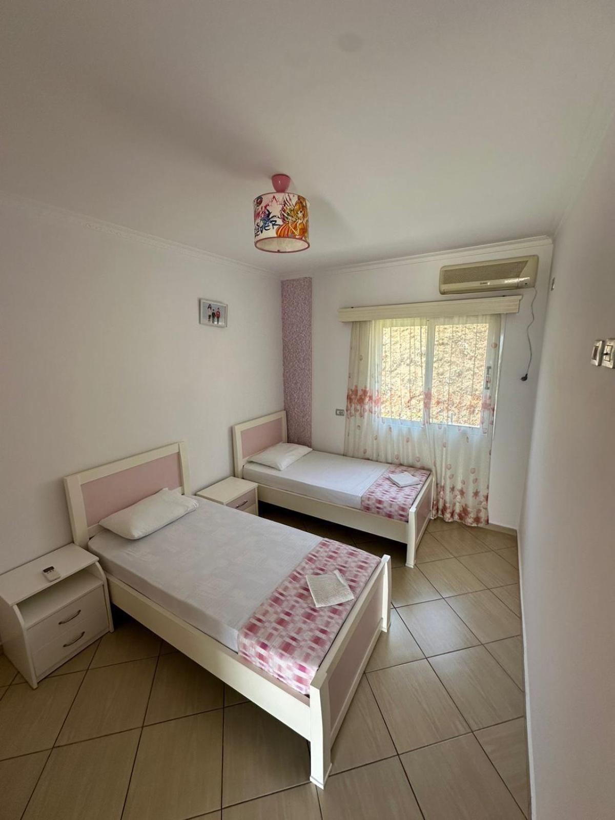 Apartments Berti Sarandë Eksteriør bilde