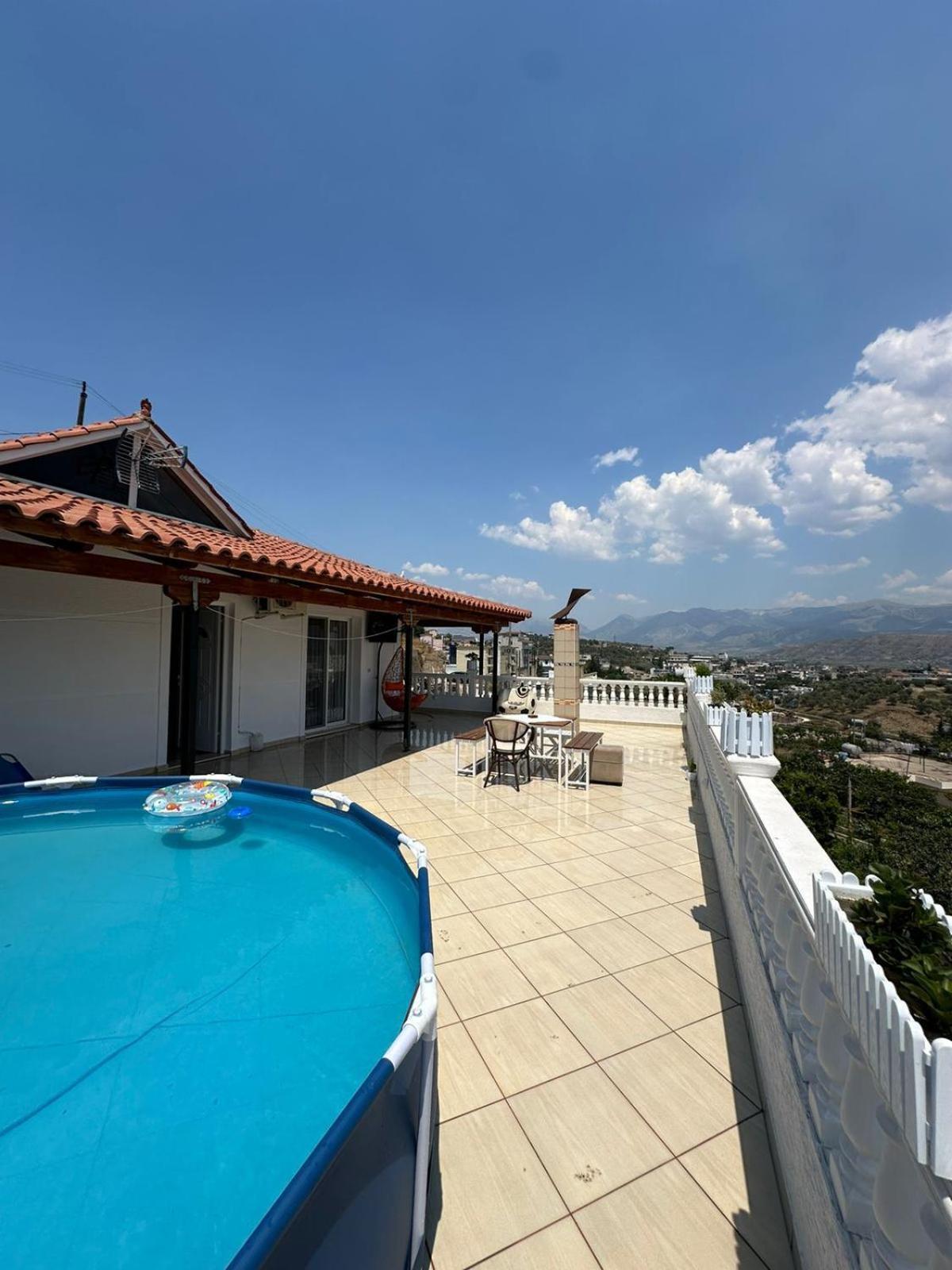 Apartments Berti Sarandë Eksteriør bilde