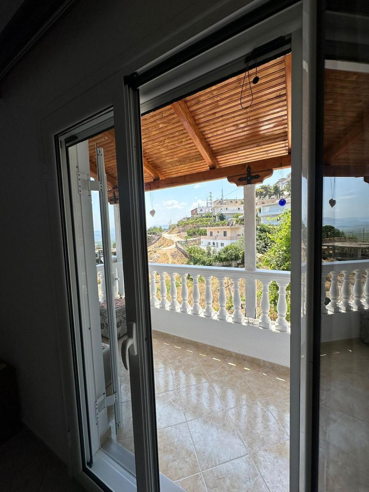 Apartments Berti Sarandë Eksteriør bilde
